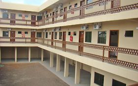 Hotel Italyan'S